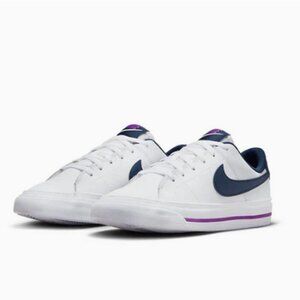NWOT NIKE Sneaker Kids 5Y Leather Court Legacy DA5380-117 Lace Up White Runners